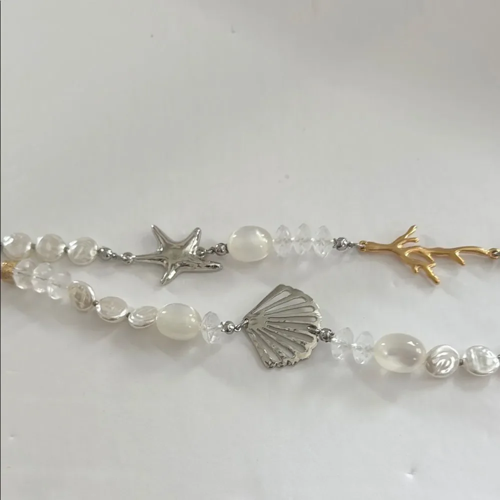 NWT Chico’s Elegant Silver and Gold Beaded Necklace
